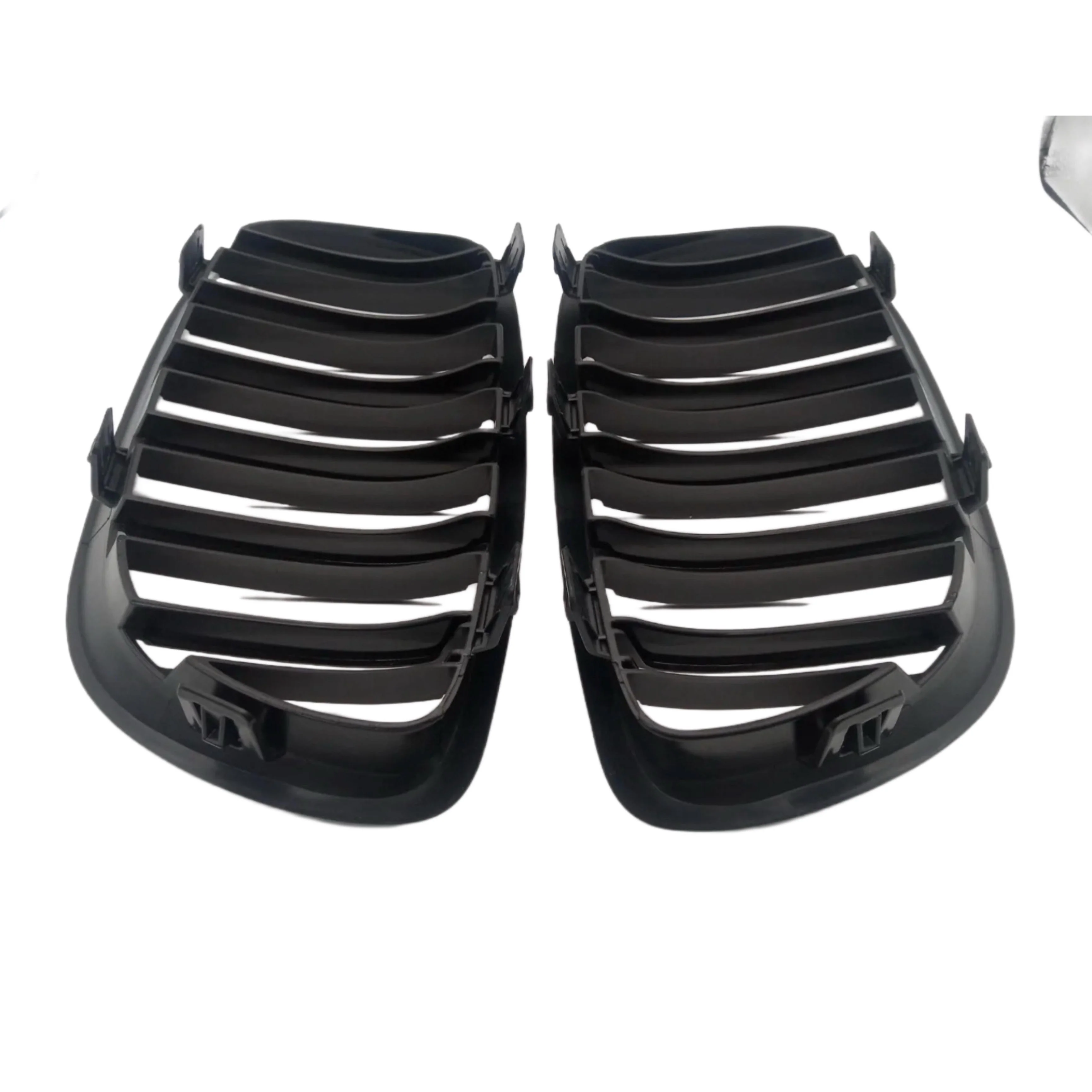 BMW 3 Series E92/E93 Gloss Black Front Kidney Grille Set - Image 4