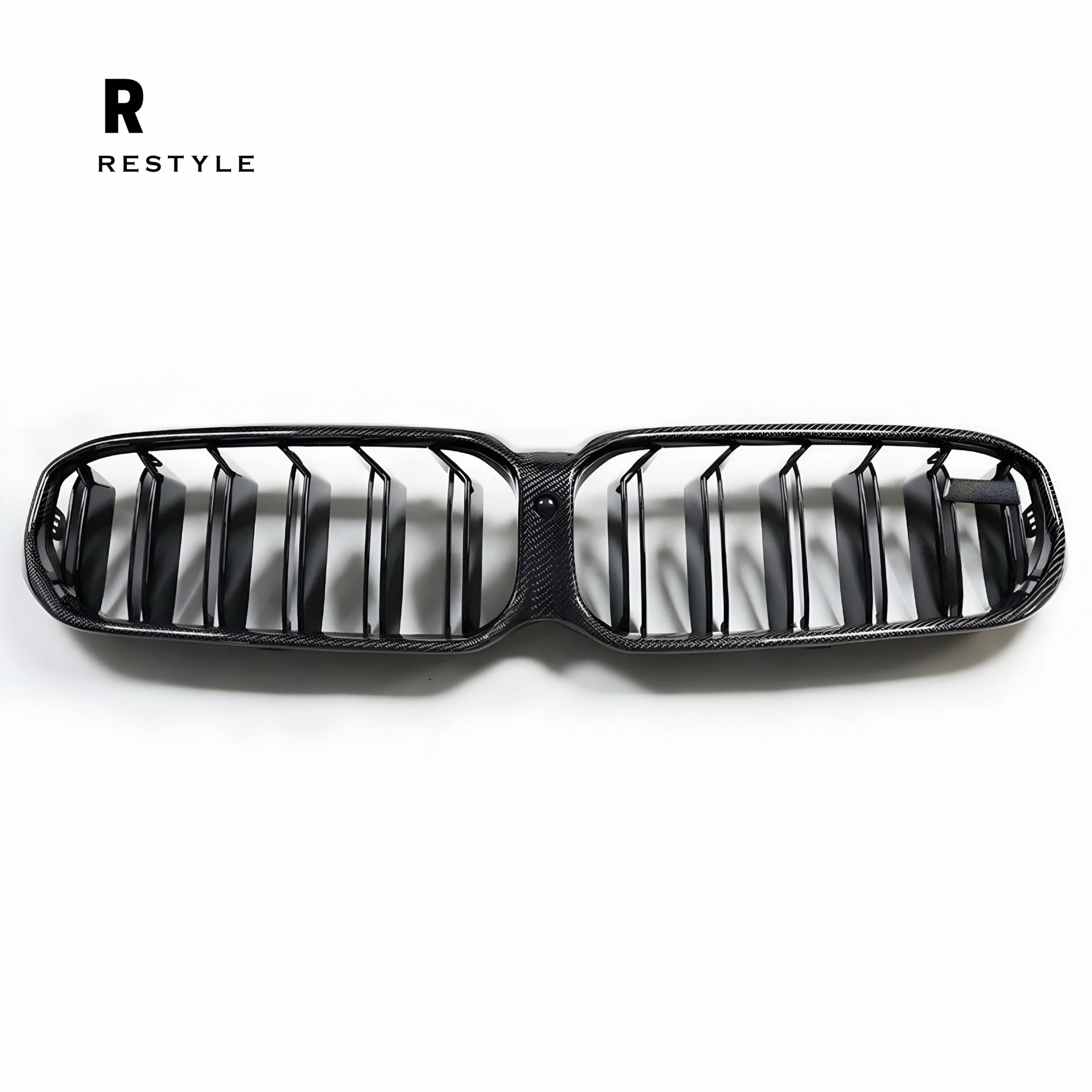 BMW M5 F90 / G30 5 Series LCI Carbon Fibre Front Grille - Image 2