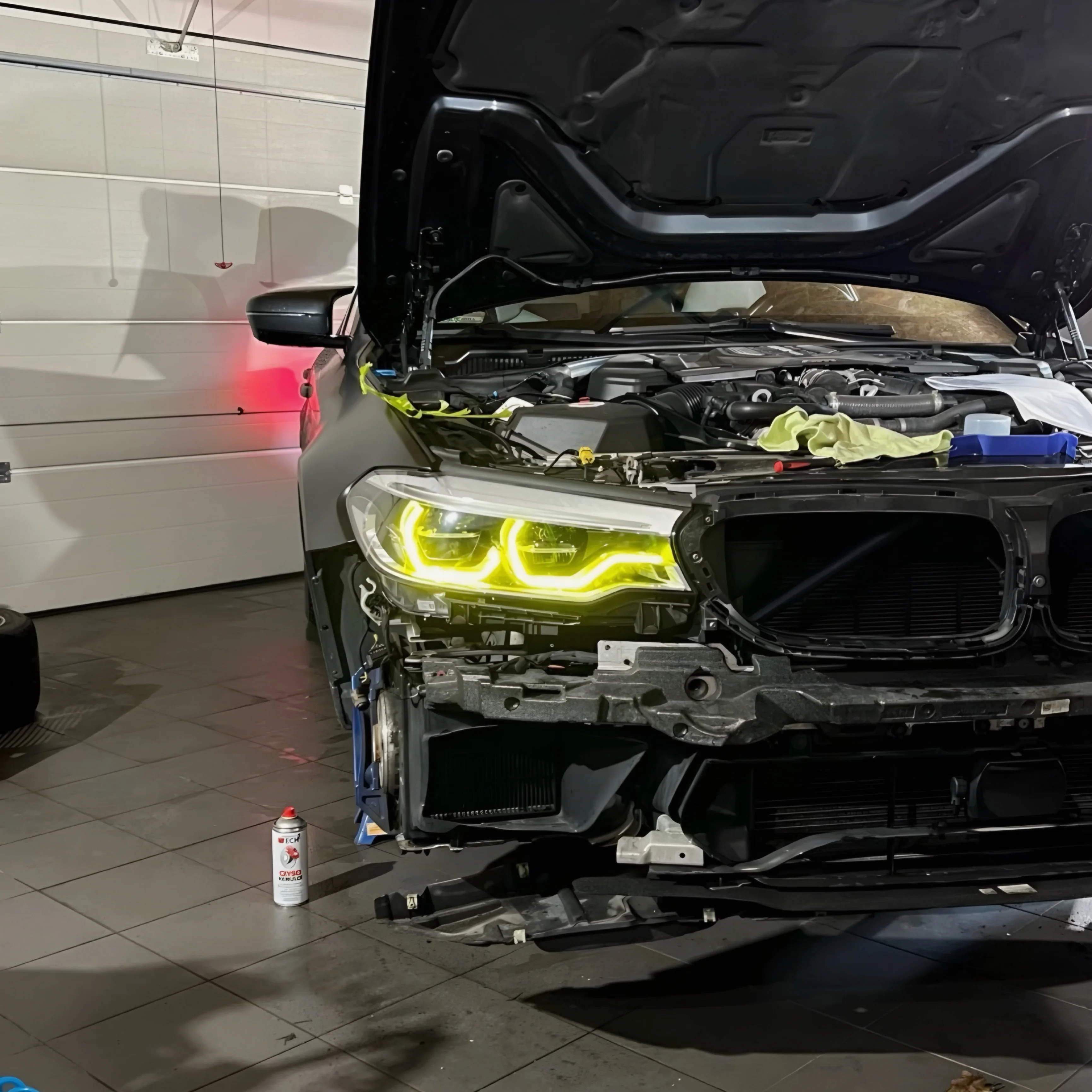 BMW M5 F90 (Pre-LCI) Yellow DRL Module Set - Image 3