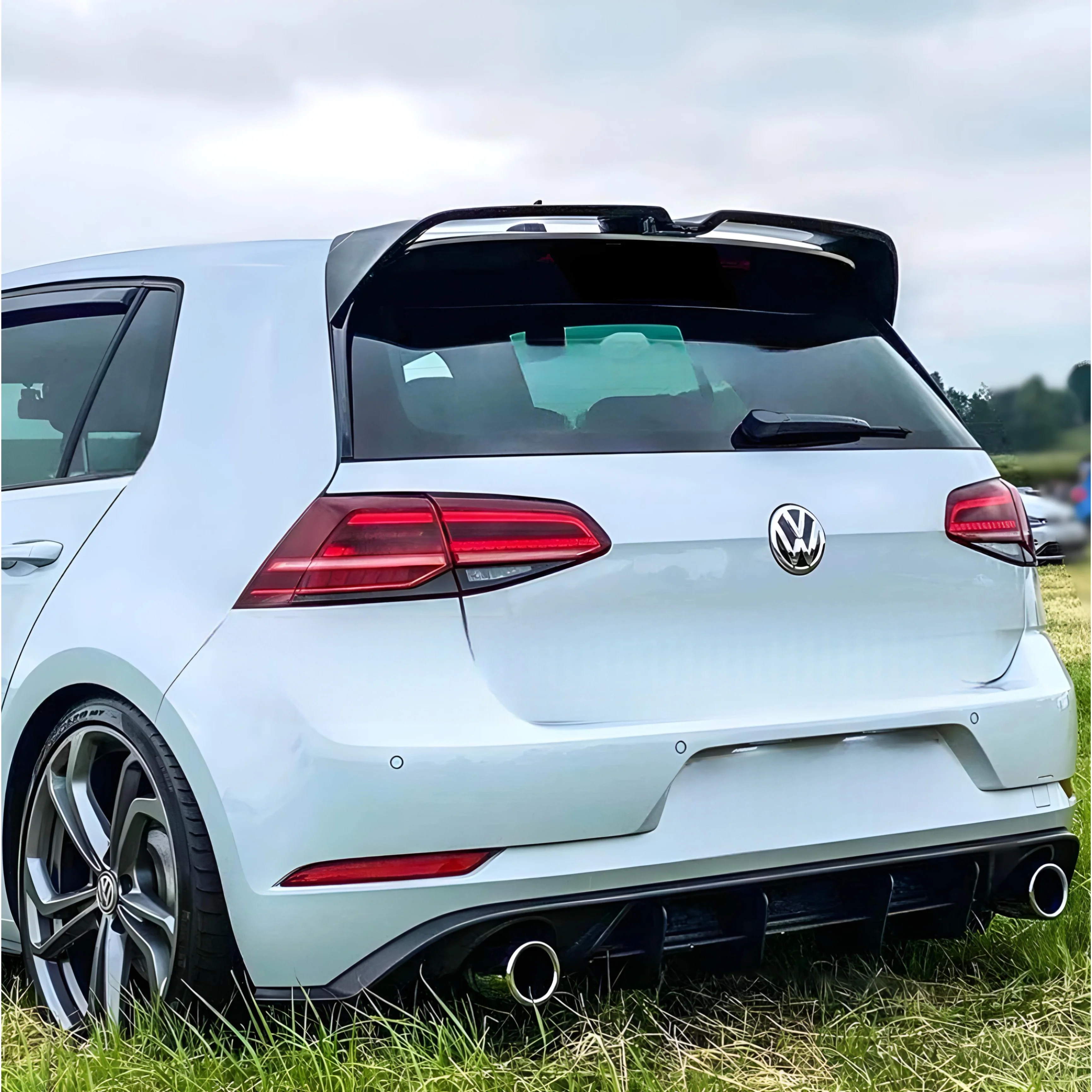 Golf MK7/7.5 Carbon Fibre Style Oettinger Spoiler - Image 3