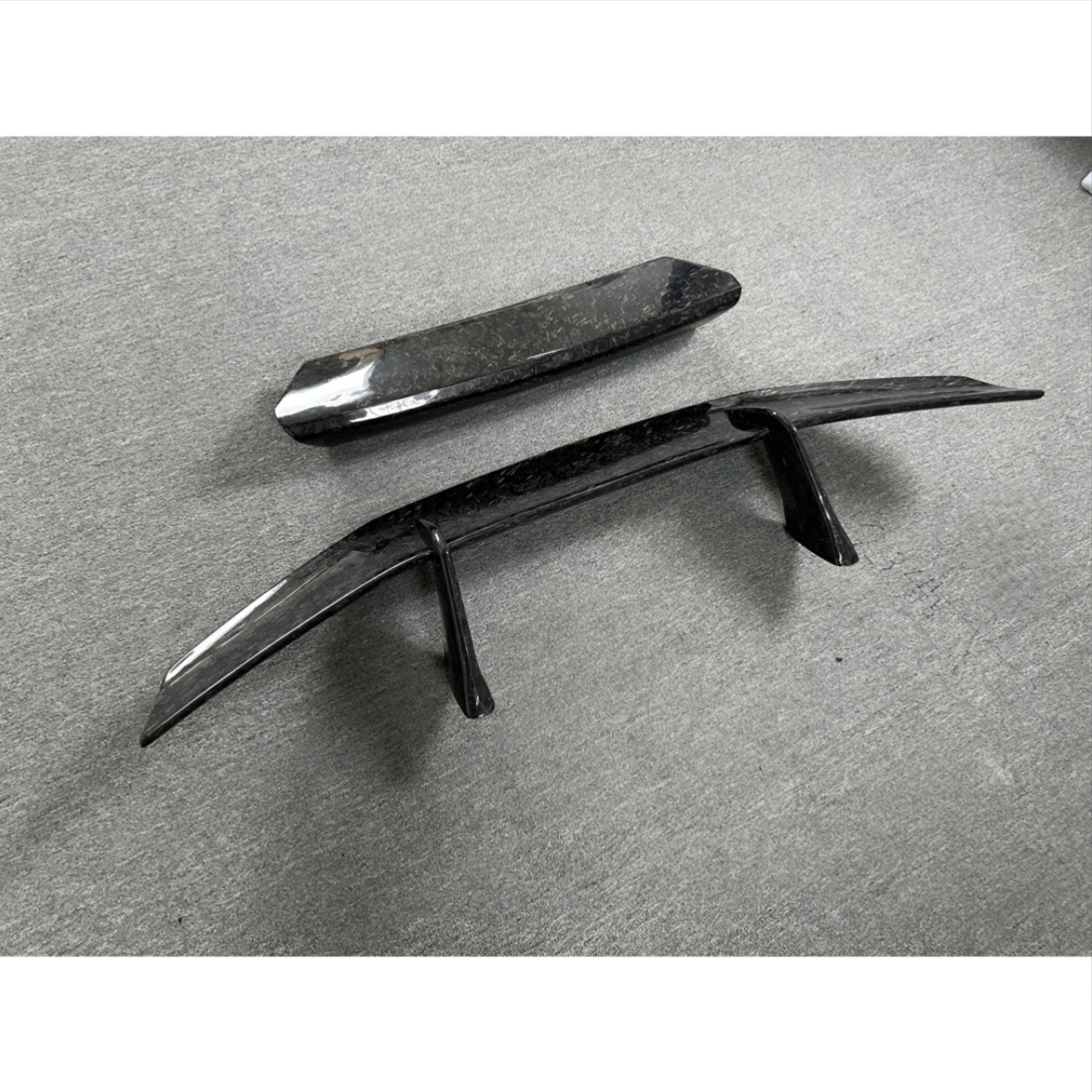 Lamborghini Huracan Forged Carbon Fibre Spoiler (2014–2019) - Image 3