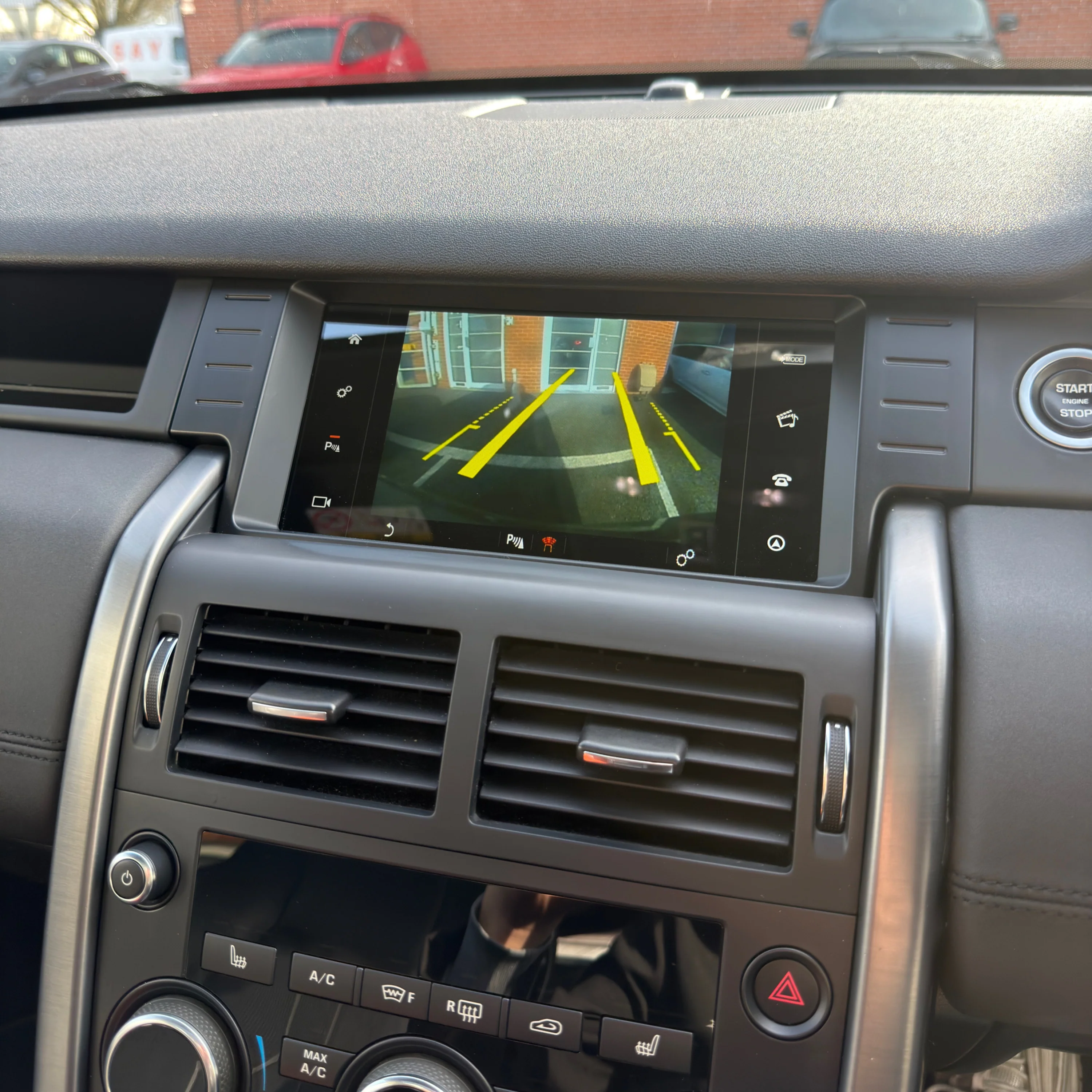 Land Rover Discovery Sport L550 10.25" Touch Screen Upgrade - Image 3