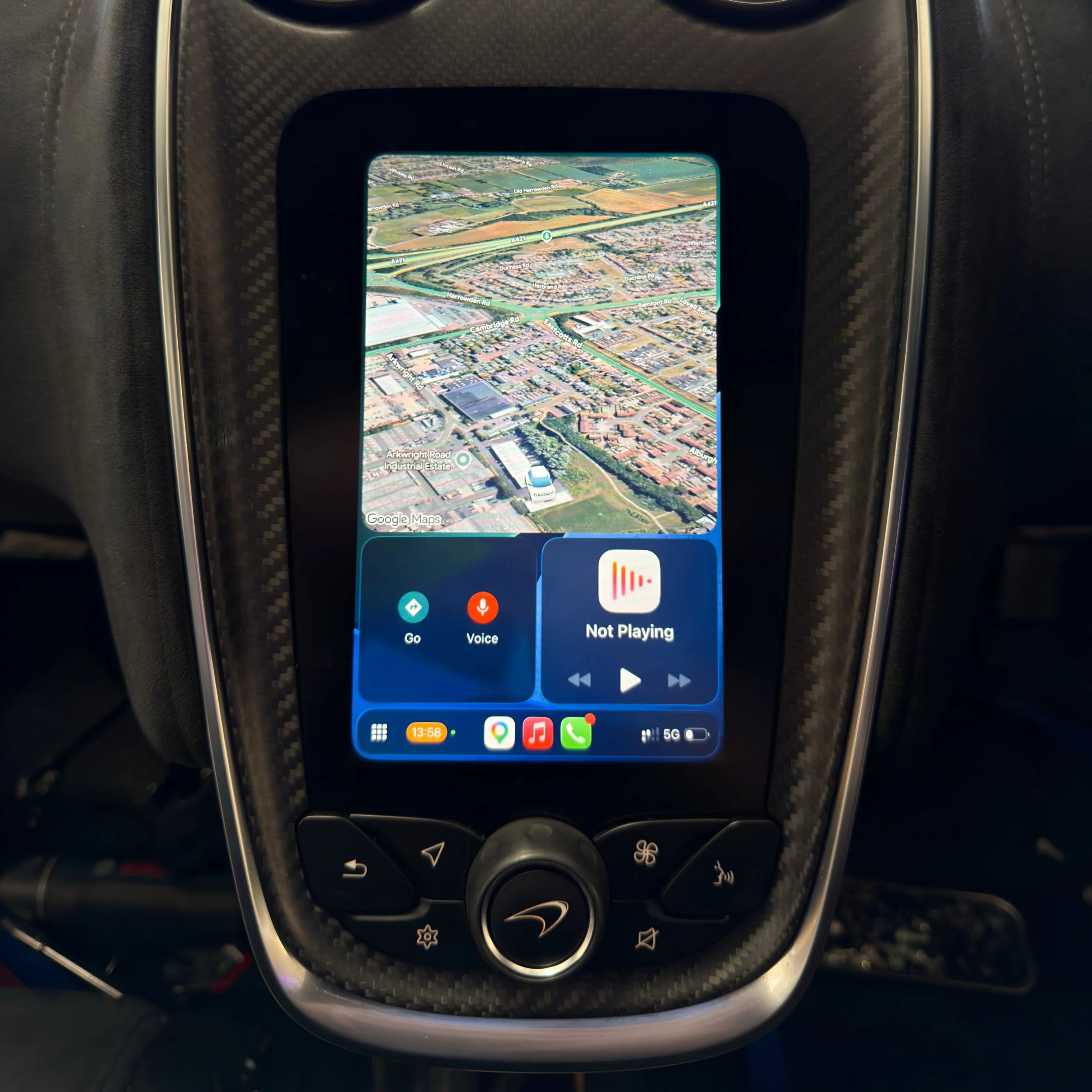 McLaren Wireless Apple CarPlay & Android Auto Upgrade - Image 17