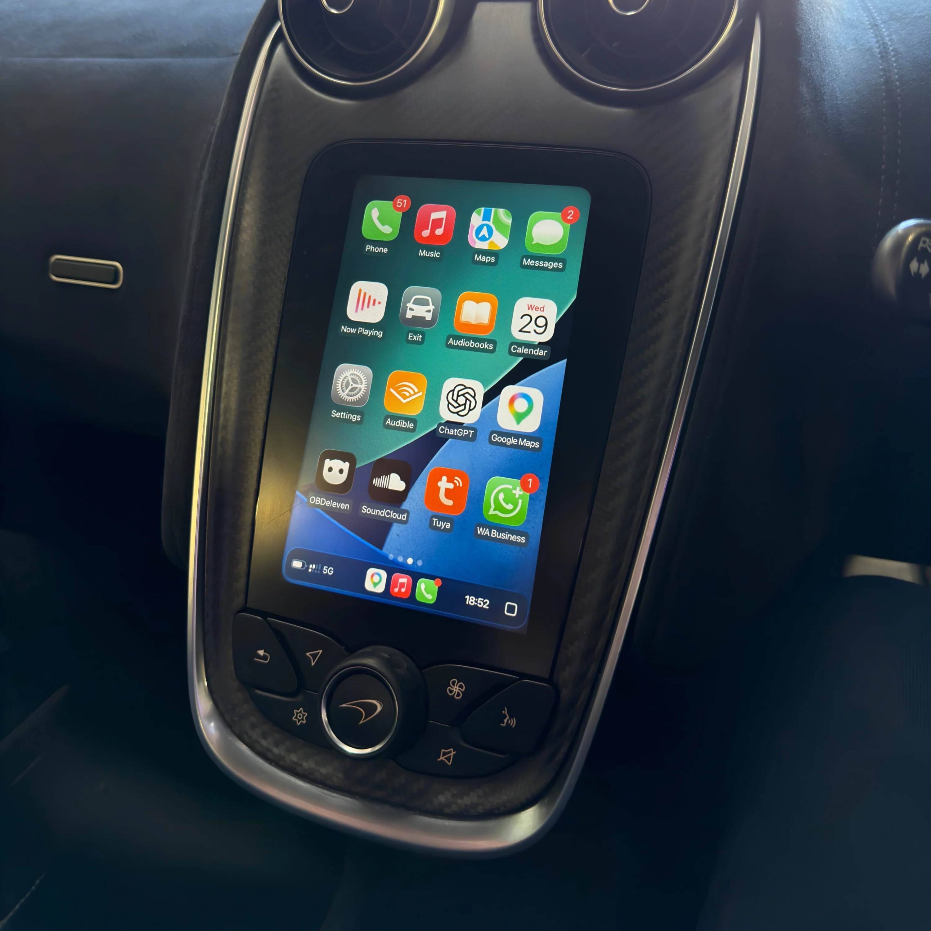McLaren Wireless Apple CarPlay & Android Auto Upgrade - Image 7