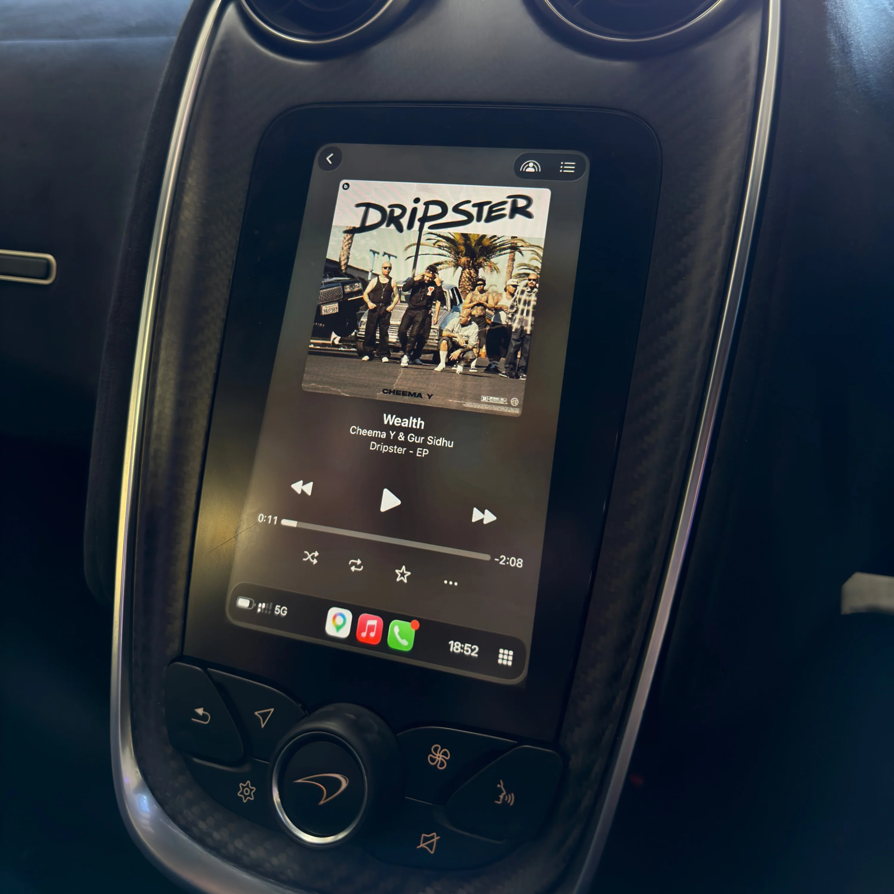 McLaren Wireless Apple CarPlay & Android Auto Upgrade - Image 8