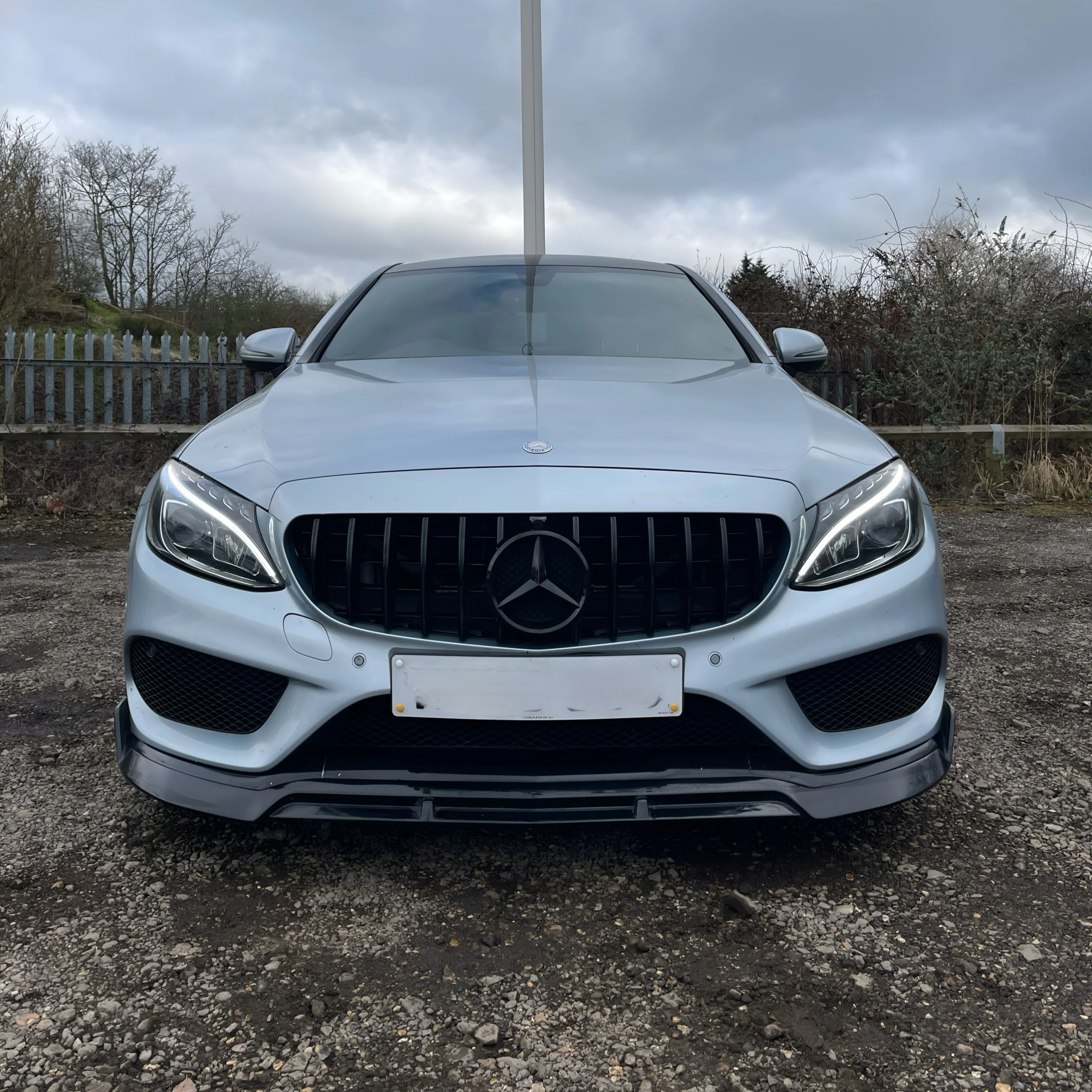 Mercedes-Benz C-Class/C63 W205 Gloss Black AMG Grille - Image 3