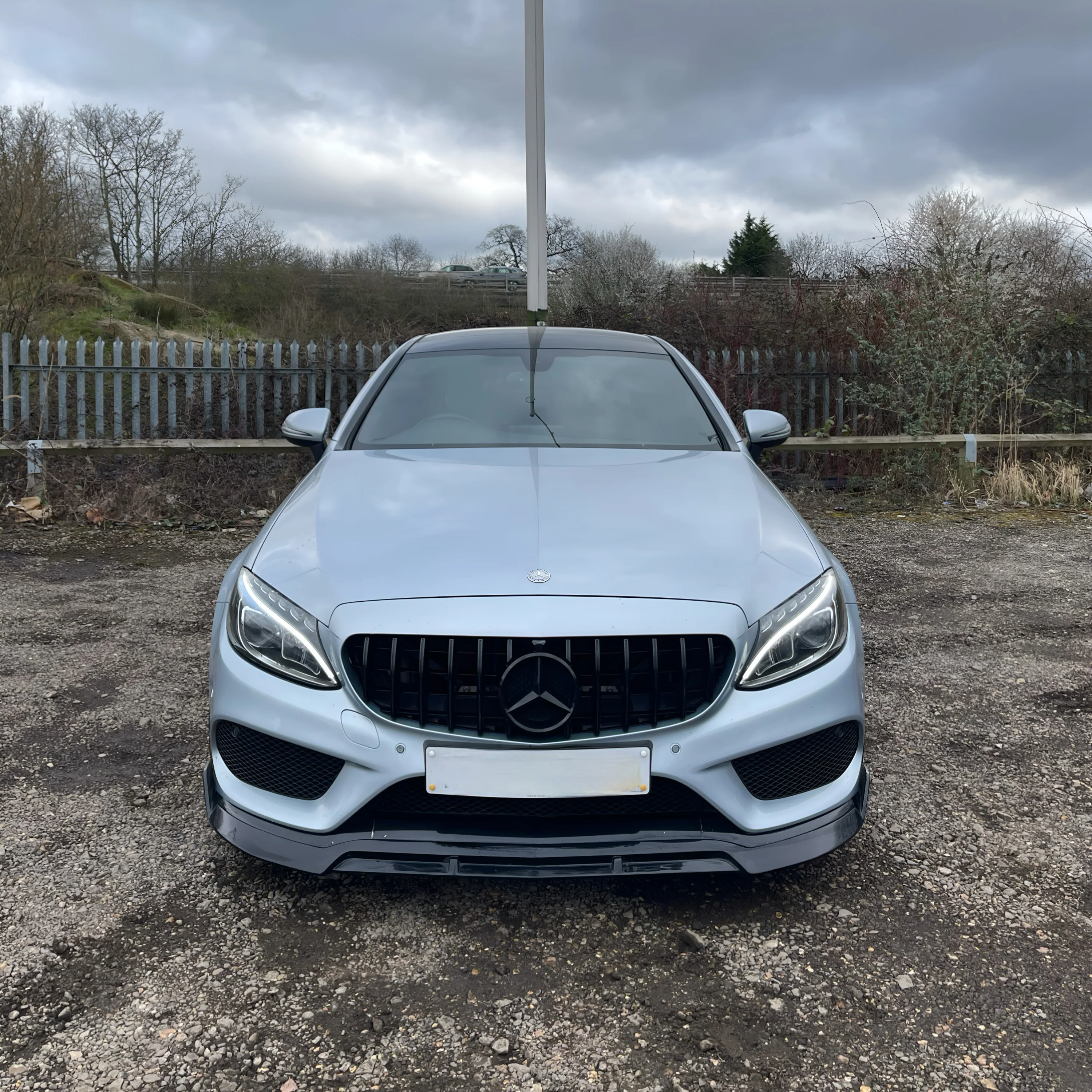 Mercedes-Benz C-Class/C63 W205 Gloss Black AMG Grille - Image 5
