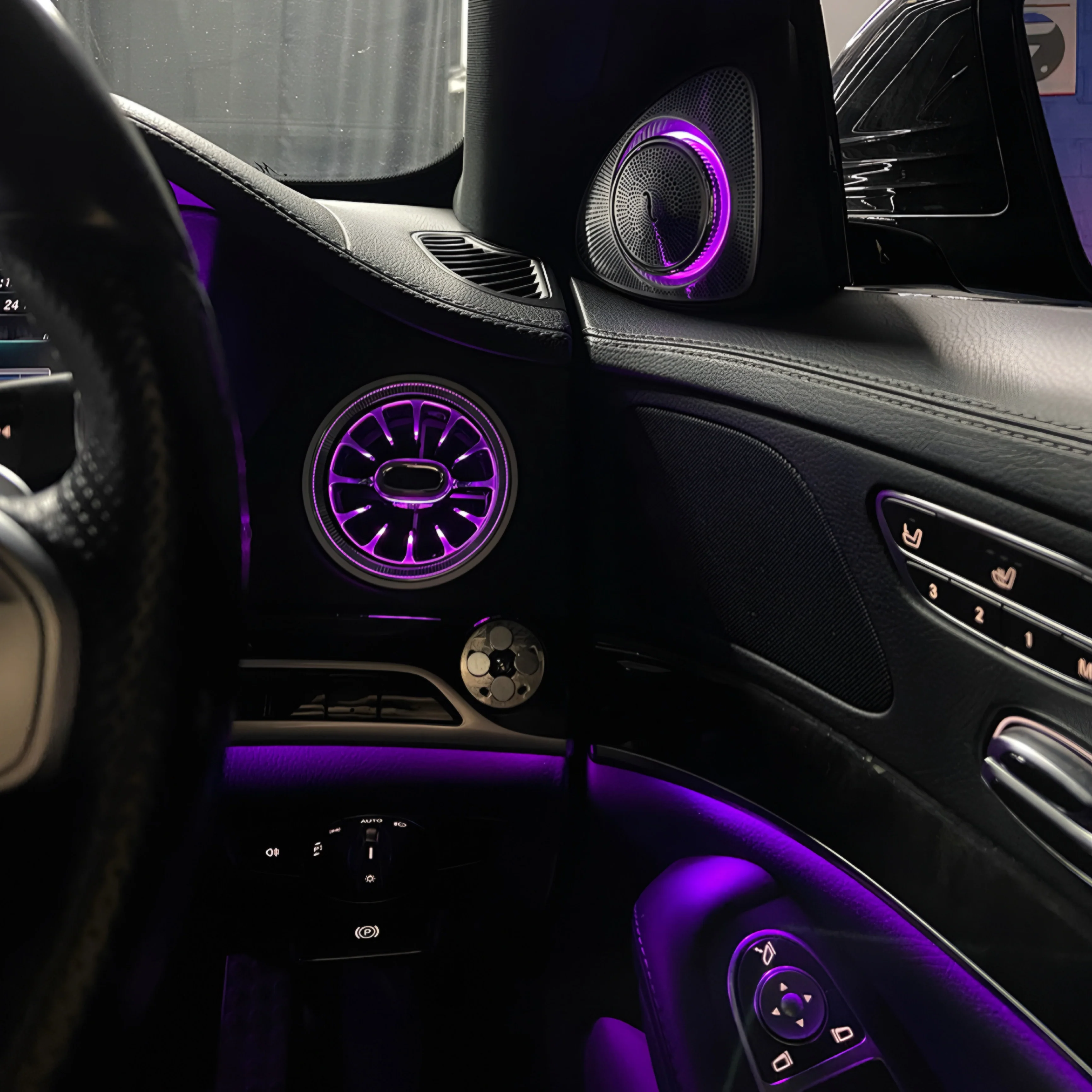 Mercedes-Benz S-Class Ambient Lighting Package - Image 3