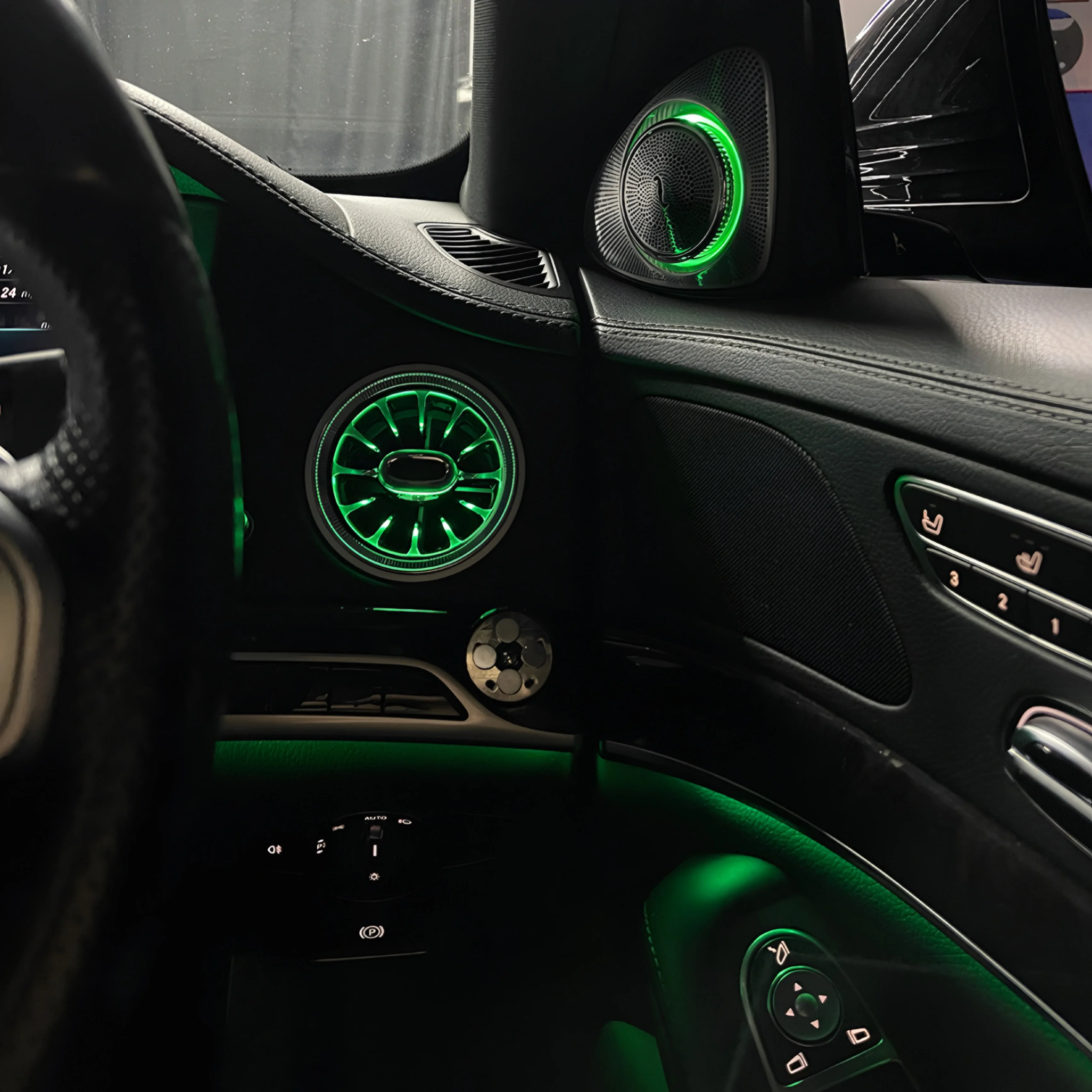 Mercedes-Benz S-Class Ambient Lighting Package - Image 4