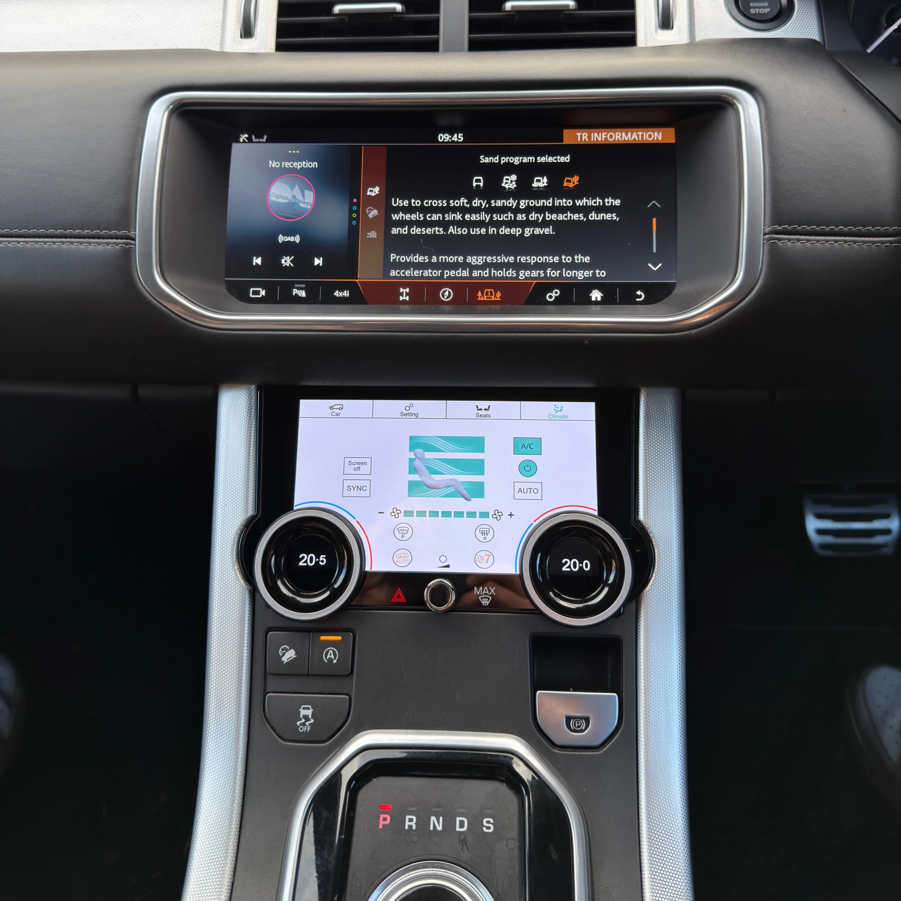 Range Rover Evoque Climate Control 7" LCD Screen - Image 3