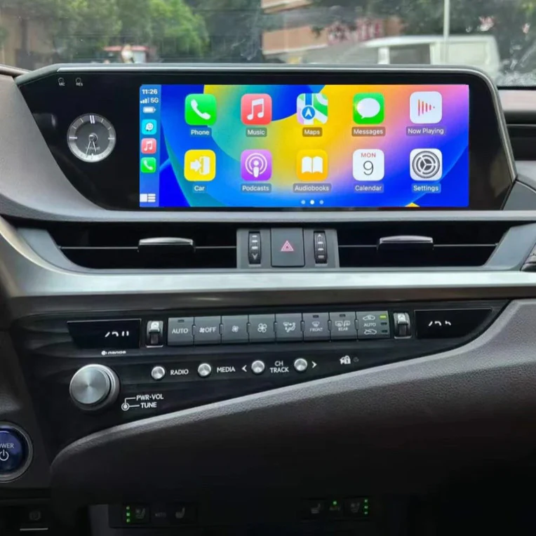 Lexus ES300h 12.3” Screen Upgrade