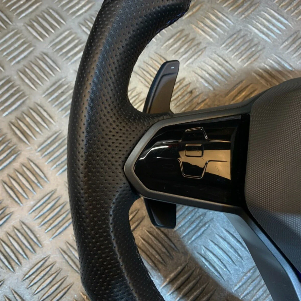 Volkswagen Golf MK8 R Style Steering Wheel – Flat Bottom - Image 3