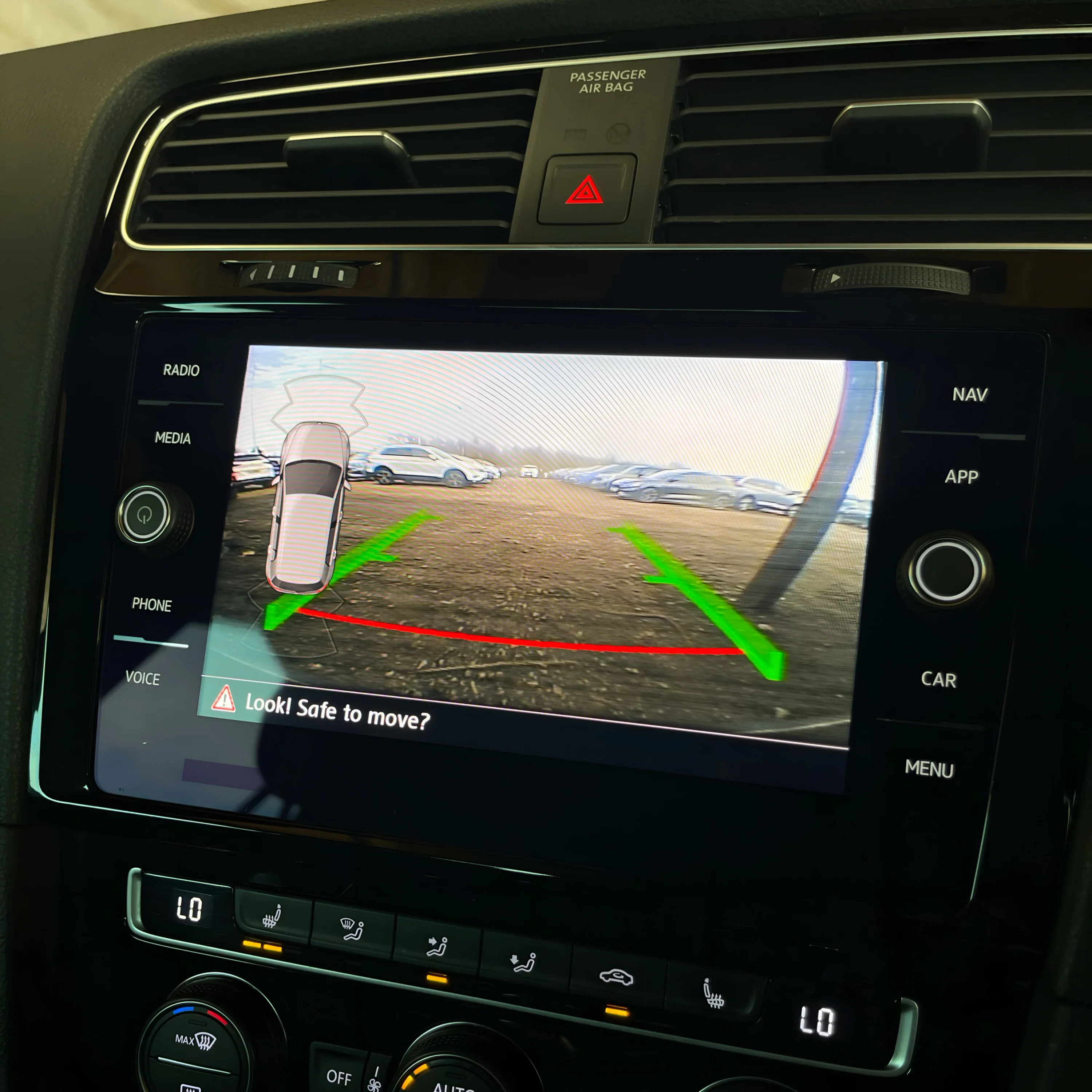 VW Golf MK7/7.5 MIB2 8 Inch Screen Kit - Image 4